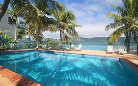 Coral Point Lodge